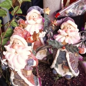 3 Santas approx 5in tall